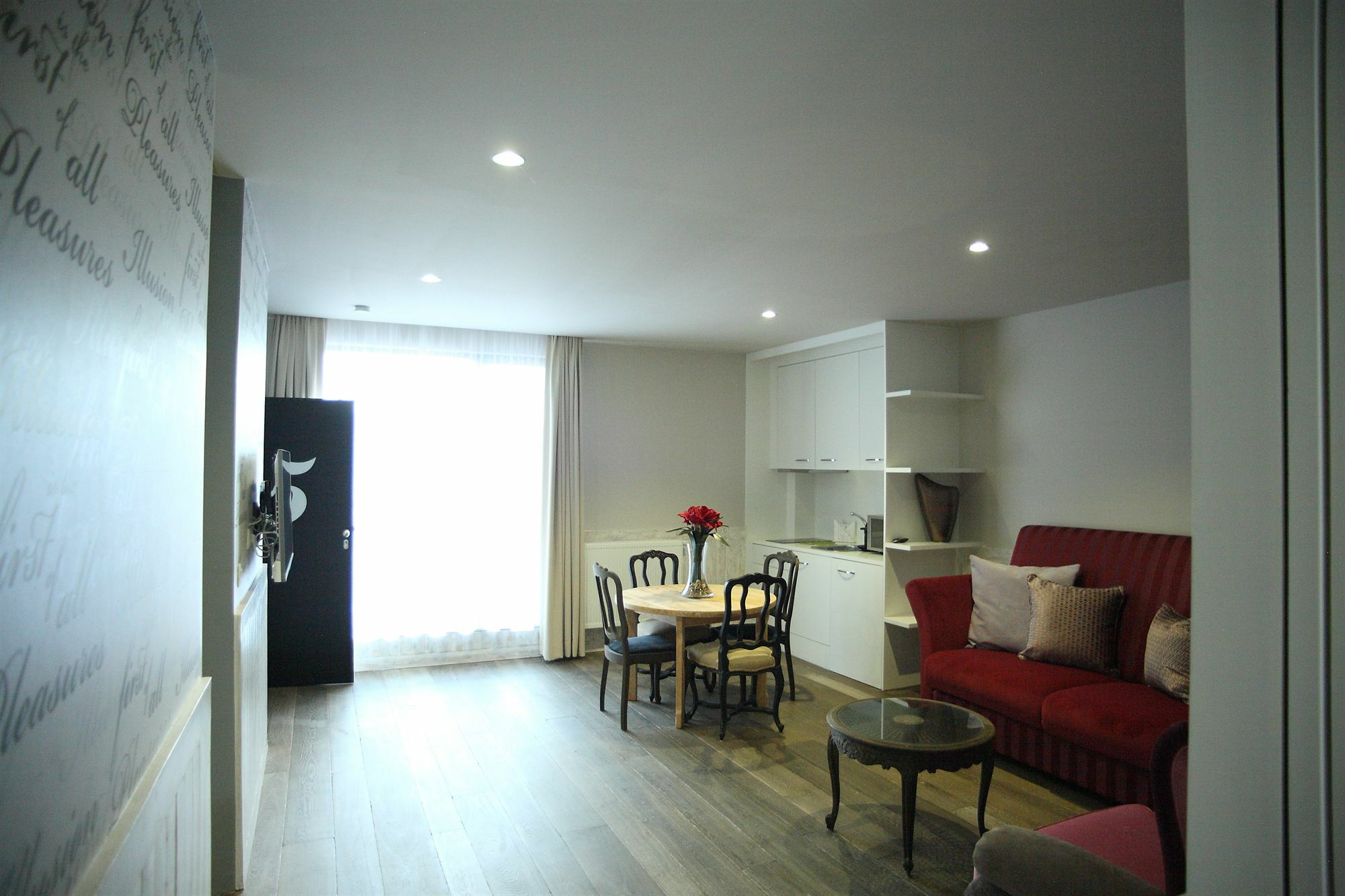 Aparthotel L'Impronta Etterbeek Zewnętrze zdjęcie
